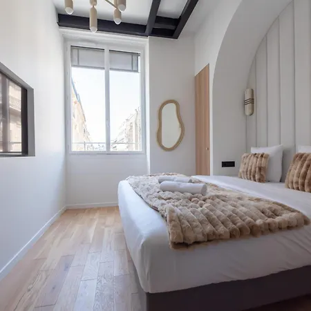 Stylish Duplex In Paris' Center Daire *