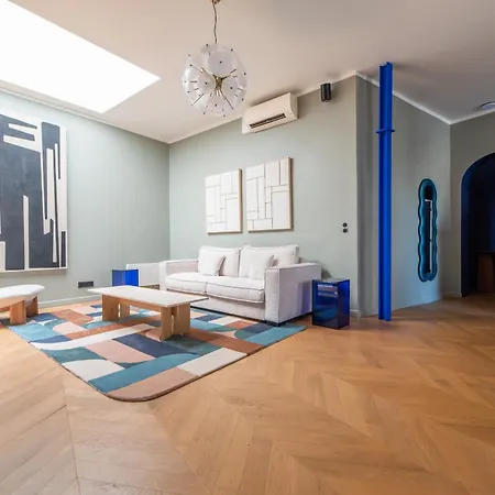 Stylish Duplex In Paris' Center Daire Paris
