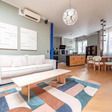 Daire Stylish Duplex In Paris' Center *