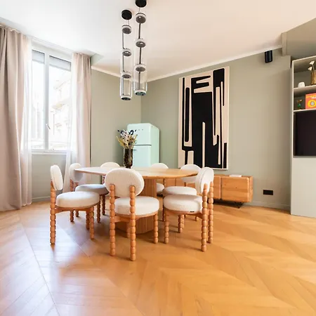 Appartement Stylish Duplex In Paris' Center